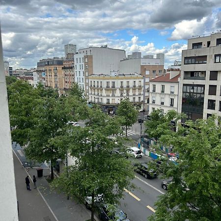 Studio Tres Lumineux Et Equipee En Pleine Avenue ! Le Kremlin-Bicêtre Eksteriør billede